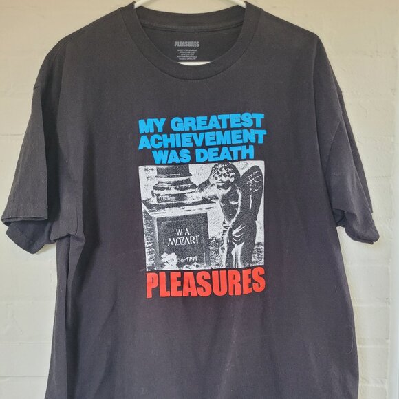 Pleasures Mozart "My Greatest Achievement Was Death" Graphic Tee - Size XL - Picture 1 of 4
